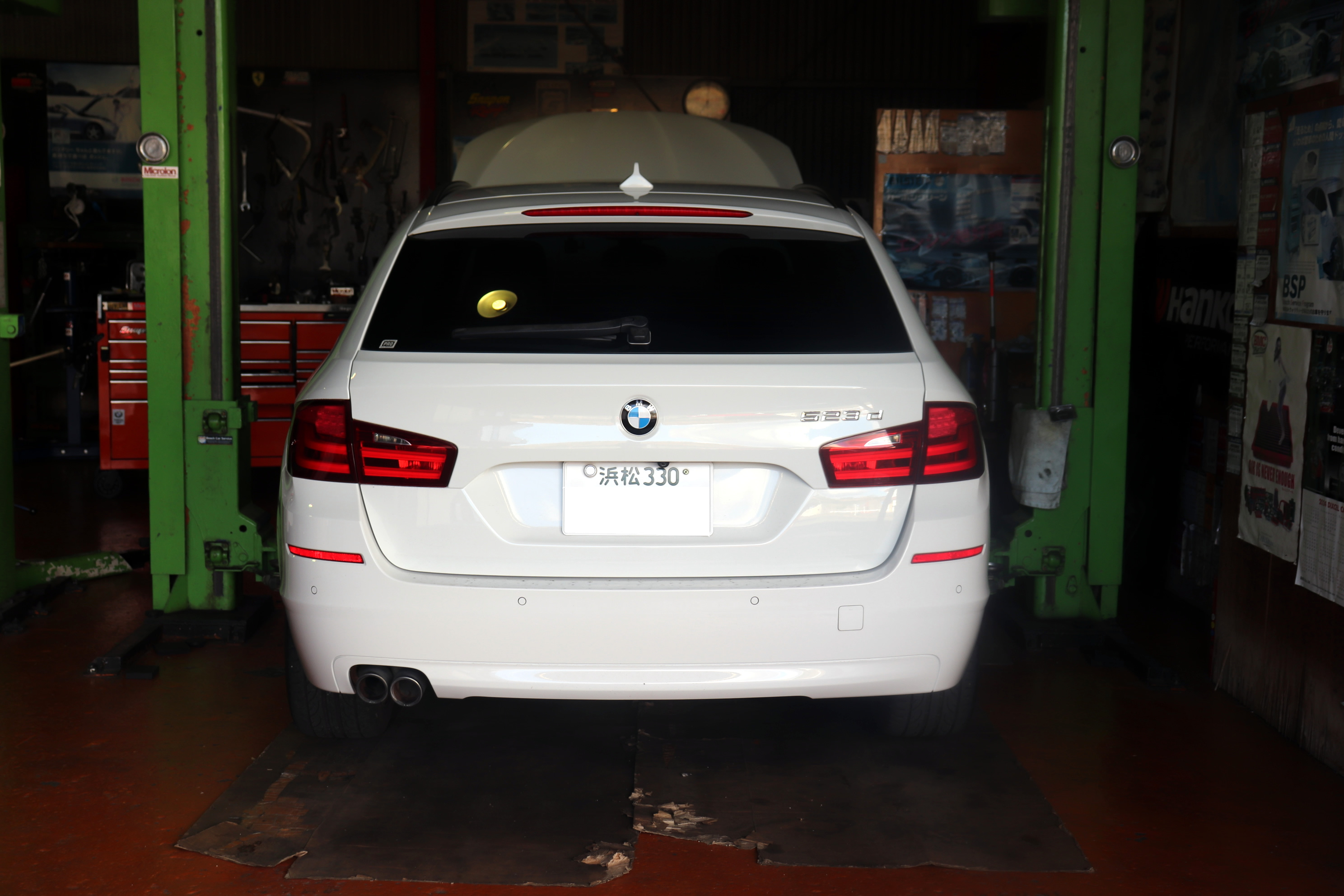 BMW F11 523d 車検整備&BMW F30 320d アンドロイドモニターお取り着け