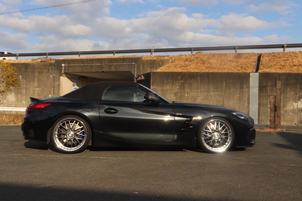 BMW　G29 Z4　エアロ取り付け