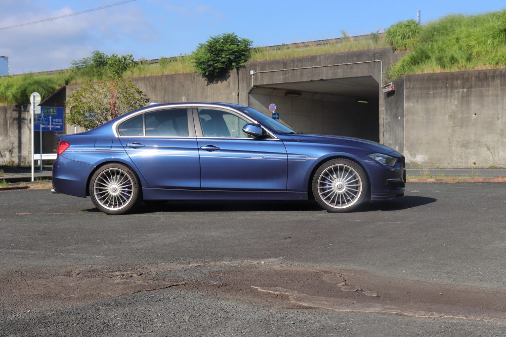 ALPINA F30 D3 リア、フルブッシュ交換