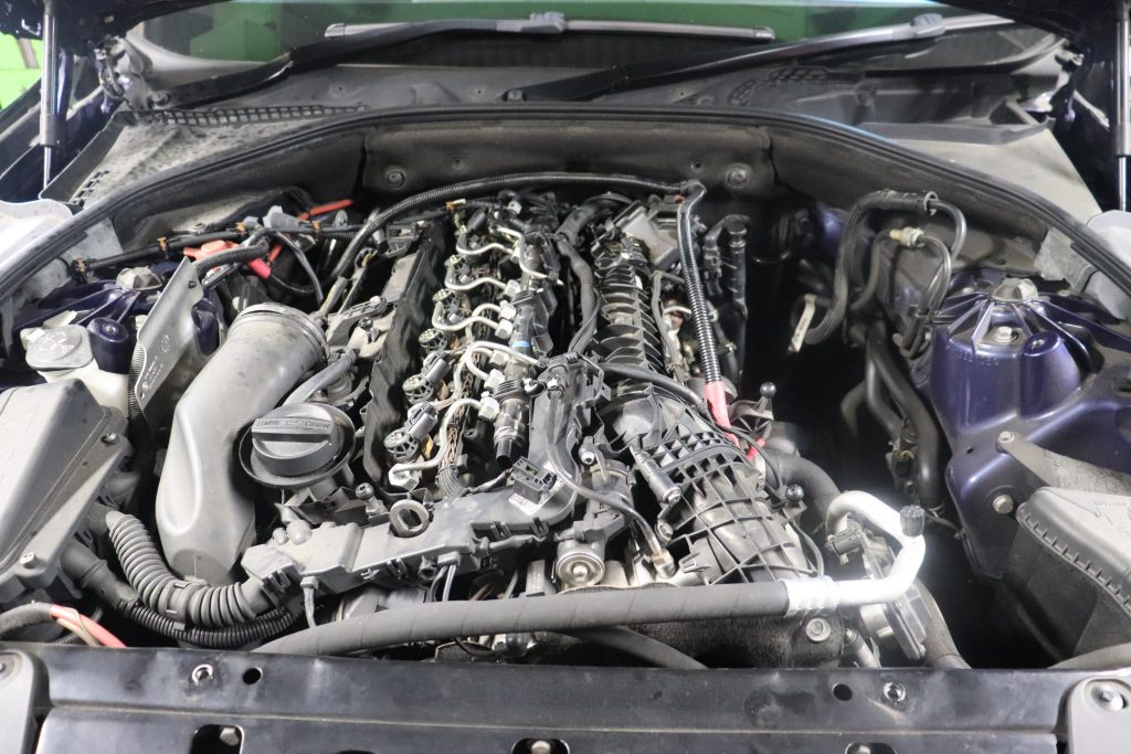 ALPINA　F10　D5TURBOのメンテナンスです。