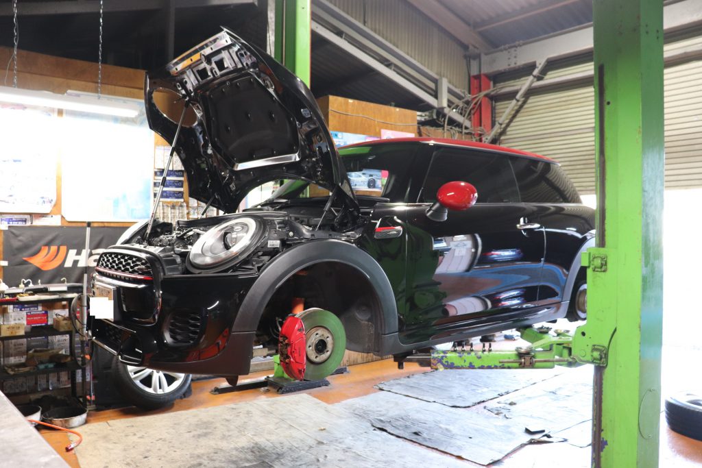 BMW　F56　MINI　JCW　ガルフ車検②